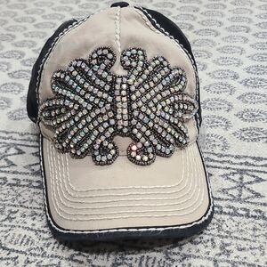 Embellished Beige Women’s Baseball Cap with Rhinestone Accent